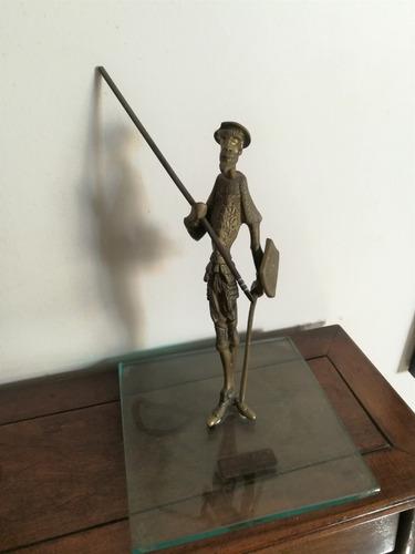 Don Quijote De Bronce