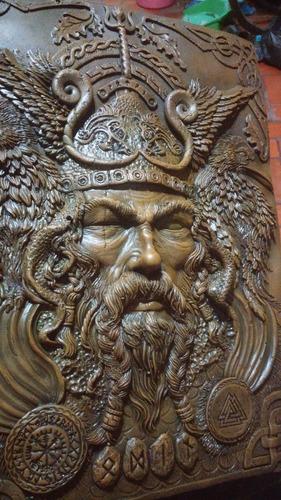 Odin Escultura Relieve Nordico