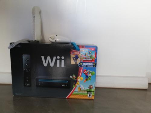 Wii Nintendo Usada Con Lectora Y 10 Juegos