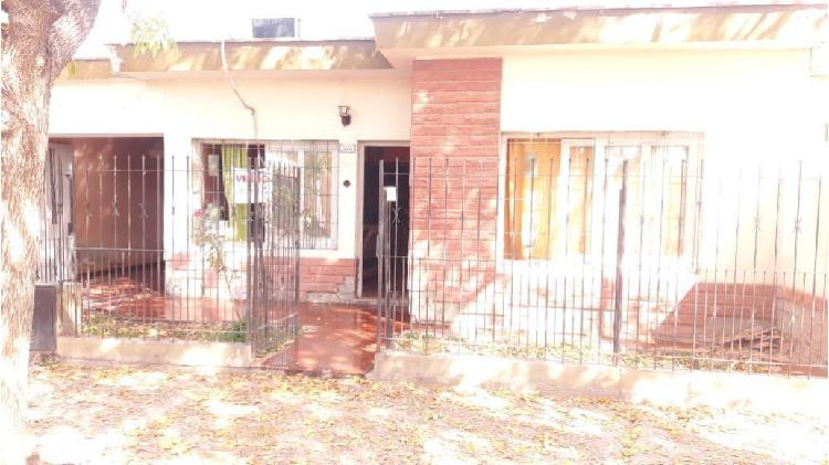 CASA EN VENTE EN EXCELENTE UBICACIÓN