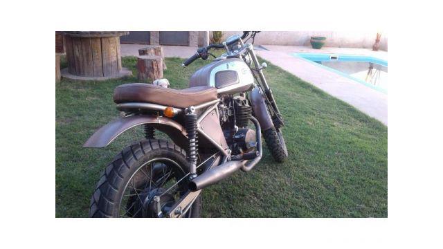 Vendo moto modificada café racer