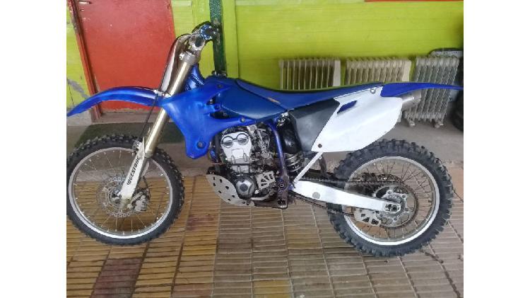 Yamaha yzf 250