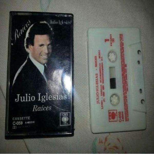 Cassette De Julio Iglesias Raices