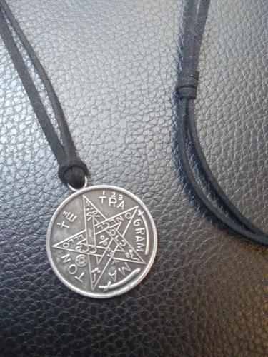 Collar Medallón Tetragramaton Pentagrama Estrella