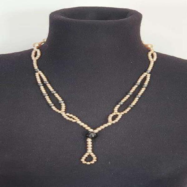 Collar de Perlas