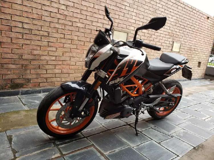 KTM DUKE 390