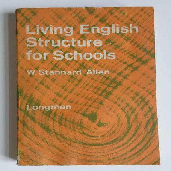 Libro en ingles A revisar - Living english structure for