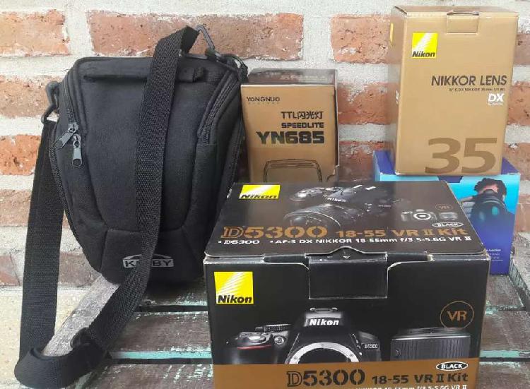 Nikon D5300 kit + accesorios