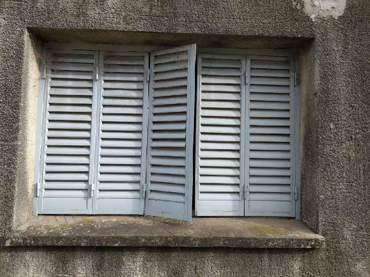 VENTANAS de Chapa con Persianas, vidrios y rejas!