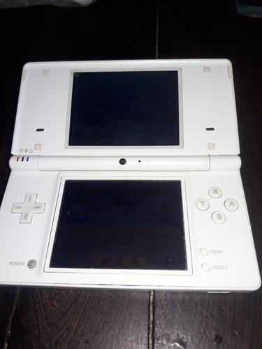 Nintendo Dsi Le Falta La Tapita