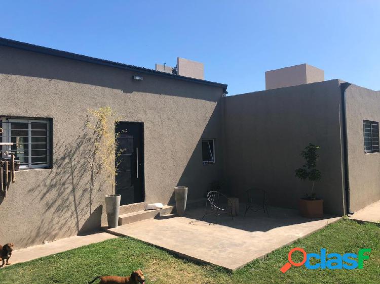 CASA EN VENTA 2 DORMITORIOS, ROLDAN, BARRIO TIERRA DE