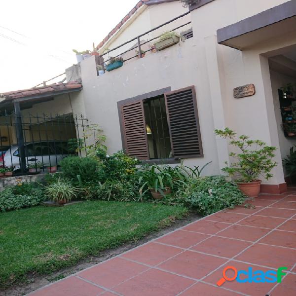 CASA TIPO DUPLEX EN VENTA