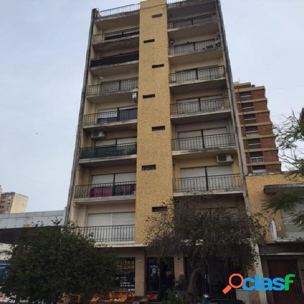 FUNCIONAL CÉNTRICO EN VENTA