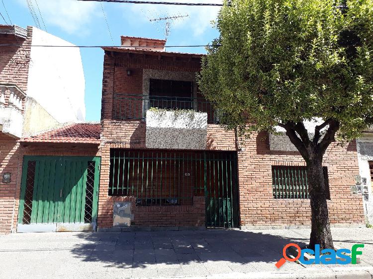 Isidro Casanova, 2 viviendas multifamiliar Ref 1785 Montes