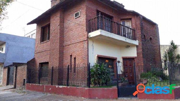 Isidro Casanova, casa 4 amb Ref 1802 Montes Inmobiliaria