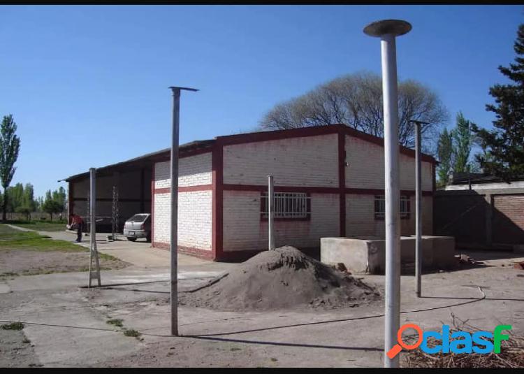 Mendoza Bienes Raíces vende Terreno de 2800 m2. 40 de