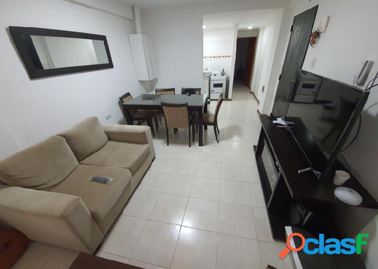 VENDO DEPAR 1 DOR CALLE SANTA CRUZ. U$S 42.000.-