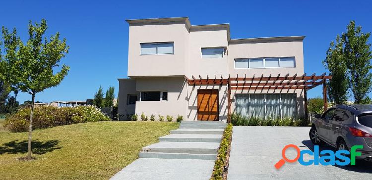 VENTA | CHALET | ARENAS DEL SUR |