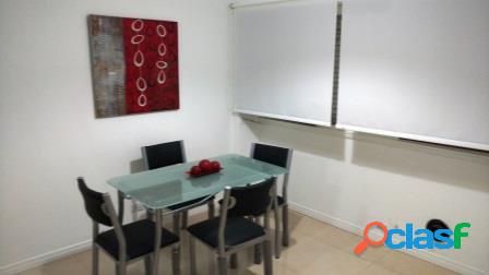 VENTA DEPARTAMENTO. 1 AMBIENTE RECICLADO. ZONA PLAZA COLON