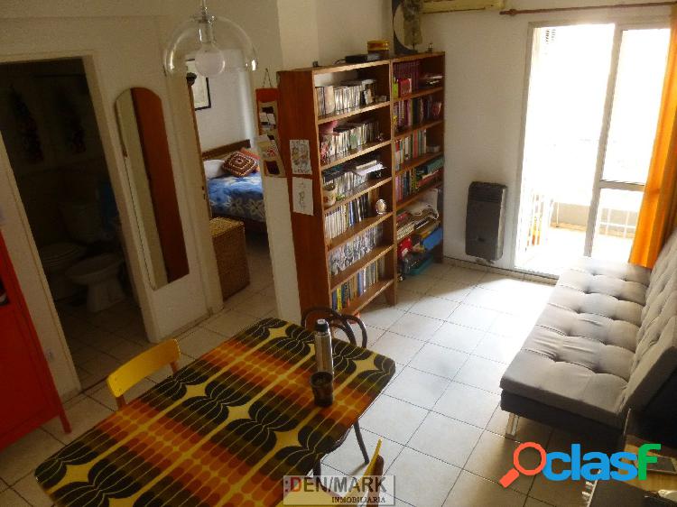 VENTA DEPARTAMENTO 1 DORMITORIO AL FRENTE CON BALCON (MORENO