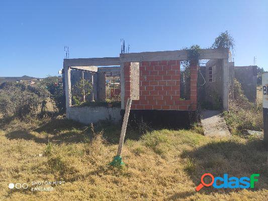 Vendo Casa a terminar en country villa Carlos Paz