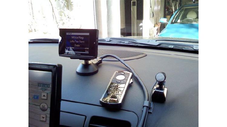 Controlador iPod/iPad/iPhone/Smartphone Bluetooth para auto