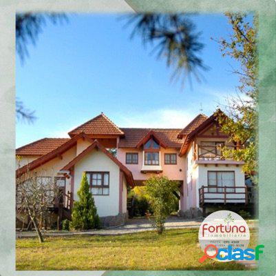 EXCELENTE 5 BUNGALOWS