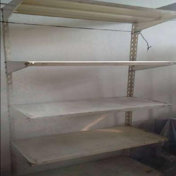 Estantería metálica reforzada