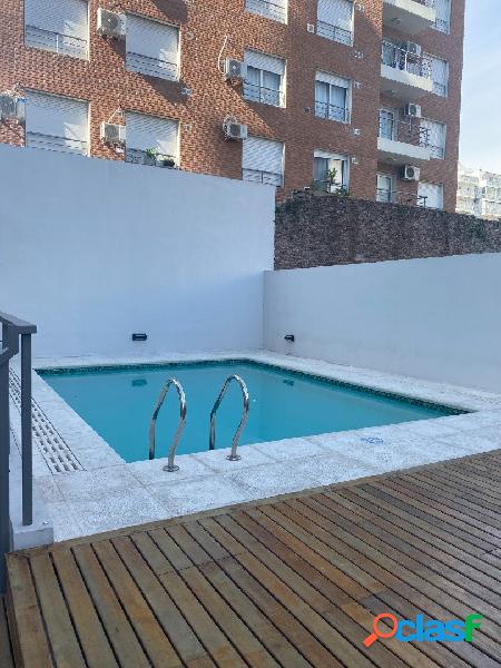 Excelente departamento a la venta en Balcarce 1449.