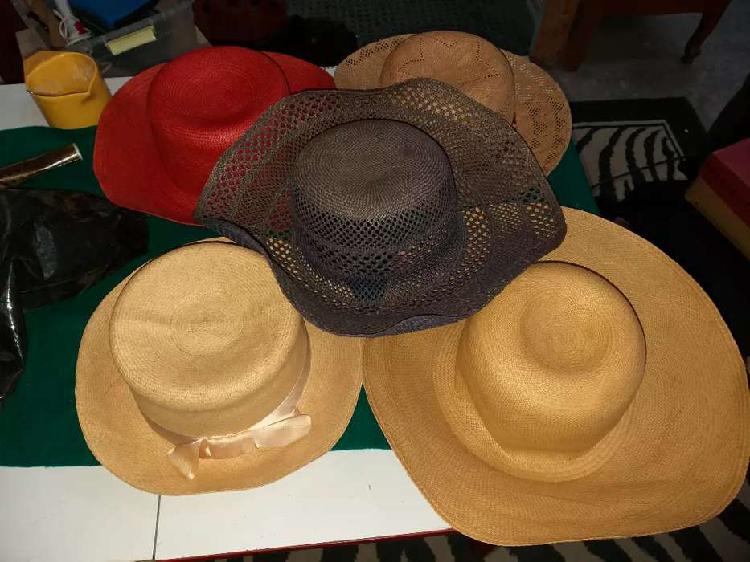 Lote de sombreros 1000$ ZONA CENTRO ENTREGAS