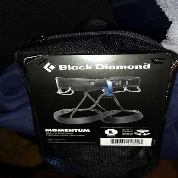 Nuevo Arnes Black Diamond Momentum Talle L