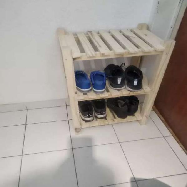 Organizador de zapatos de entrada