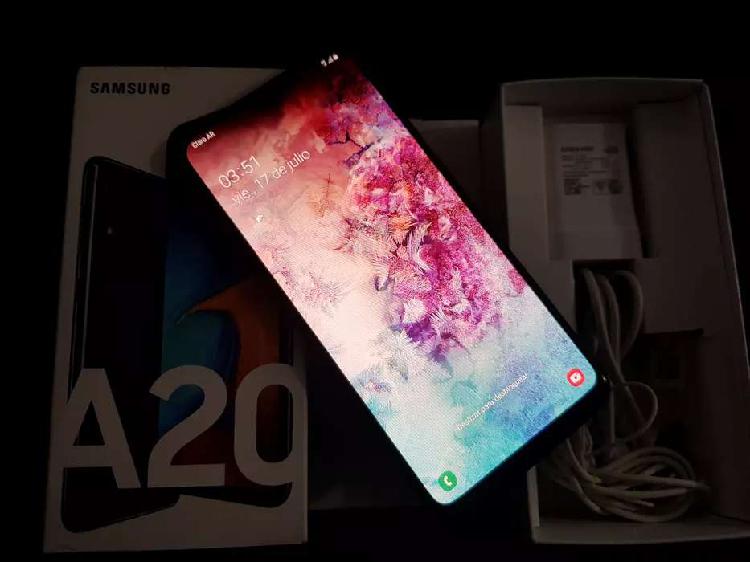 Samsung A20 impecable