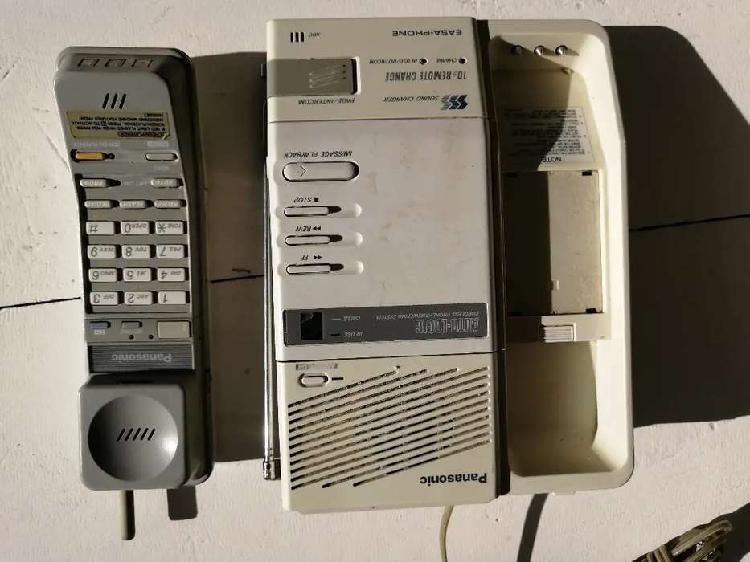 Teléfono inalámbrico antiguo