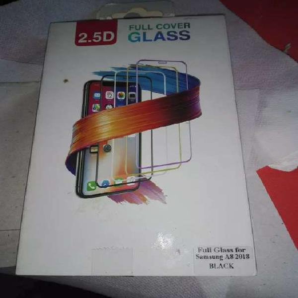 Vendo vidrio templado para Samsung A8