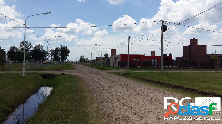 lote/ PUNTA CHACRA (roldan)