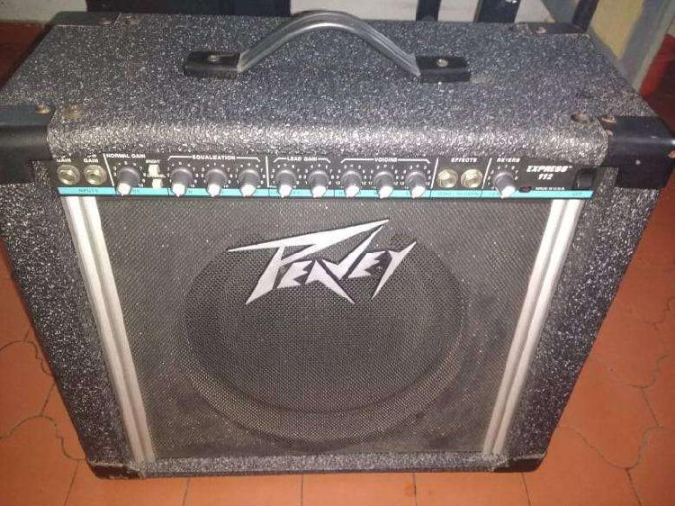 Amplificador Peavey USA 65w