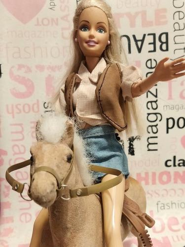 Barbie Equitación Con Caballo/campesina +varios Cambios