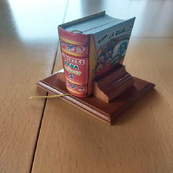 Chistes para niños 2 mini libro con sujeta libro de madera