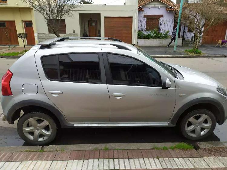 Renault Sandero Stepaway 2010