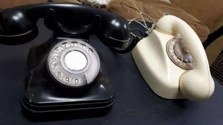 Telefonos de vaquelita mas de 100 años. FUNCIONANDO los