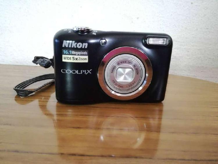 Vendo cámara digital Nikon Coolpix A10, 16.1mp. Excelente