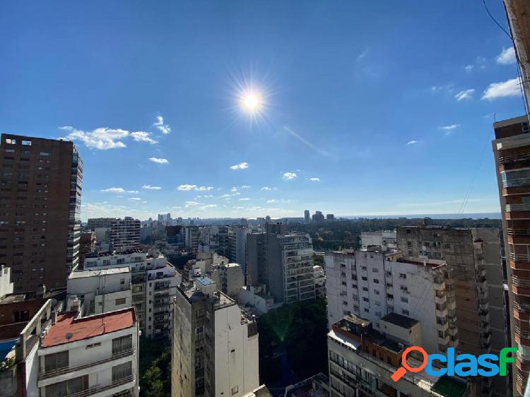 Venta 3 dormitorios. Piso alto. Torre. La imprenta.