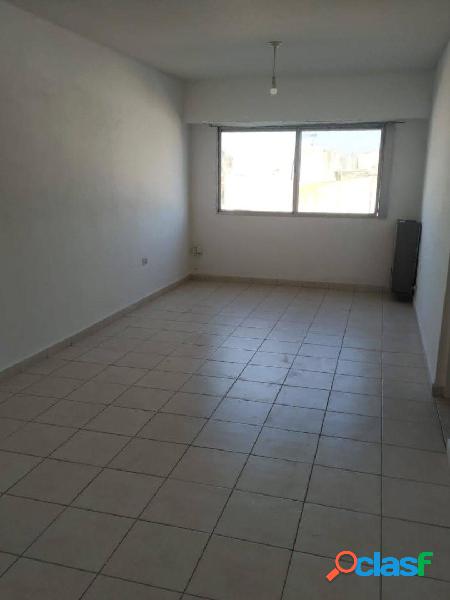 Departamento en Alquiler - Trelew al 600