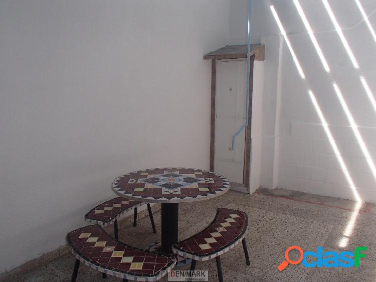 VENTA CASA INTERNA UNICA 2 DORM. PATIO. NO PH