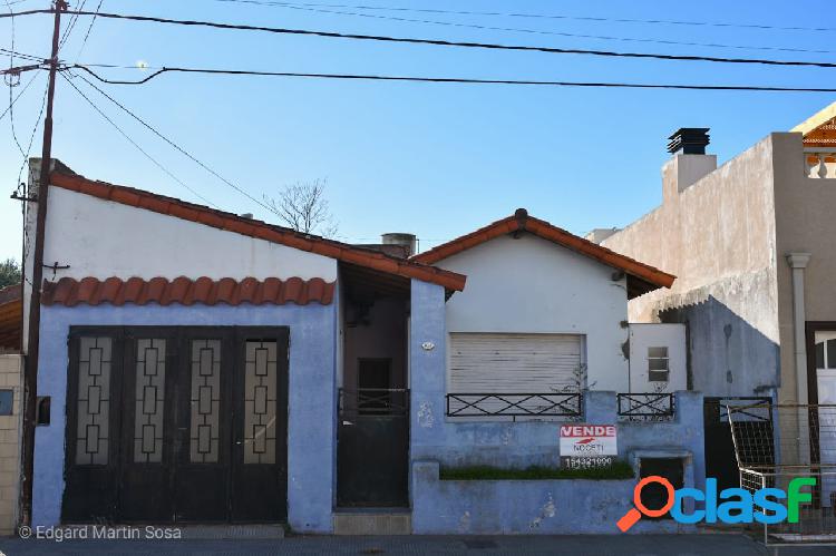 CASA CON LOTE AMPLIO