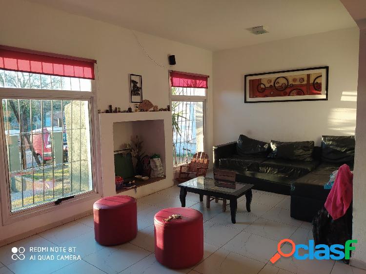 CASA EN VENTA SALDAN CENTRO