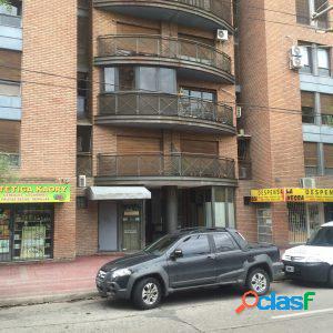 DEPARTAMENTO EN ALQUILER EN M. T. ALVEAR AL 800