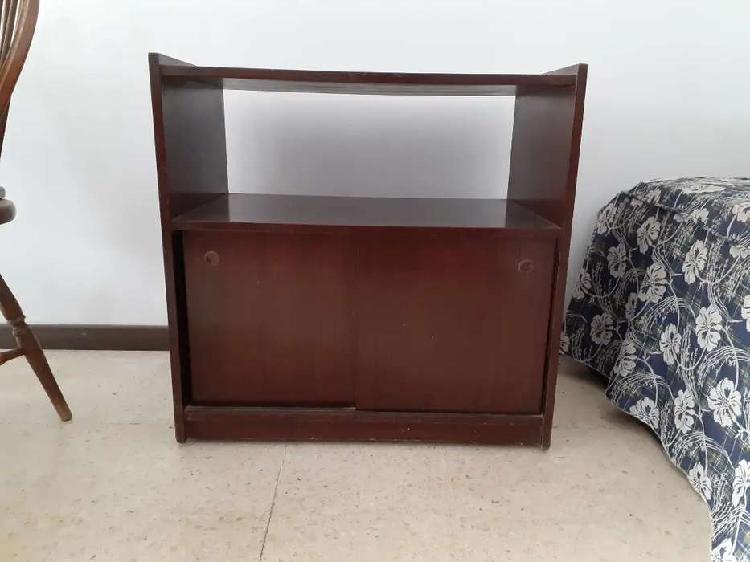 Mesa para televisor u otro uso