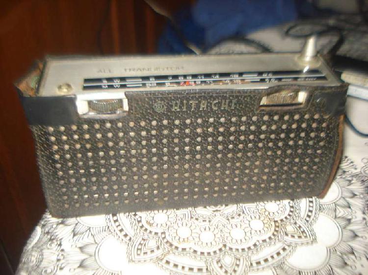 Radio Hitachi All Transistor Vh833h Funcionando No Envio